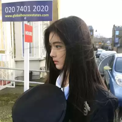 雍恨云